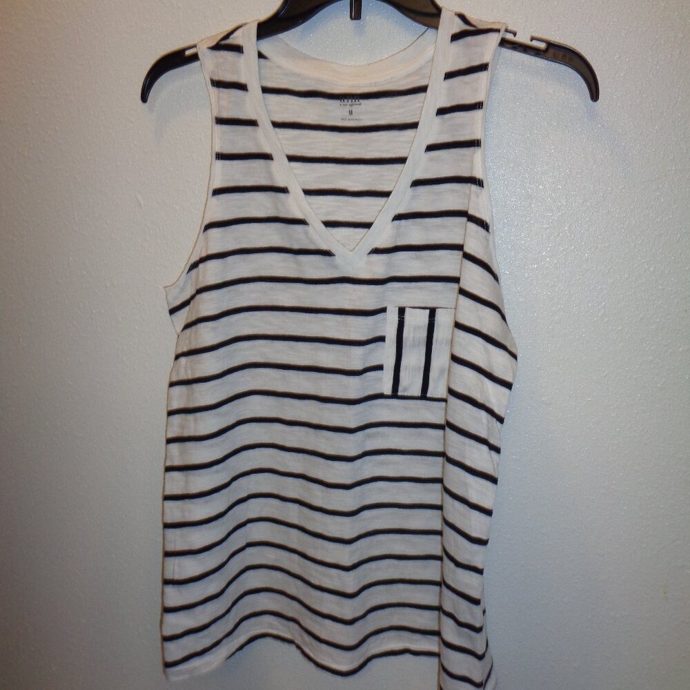 a.n.a Women's Stripe Tank Top Size Medium NWT